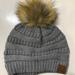 C.C Gray Knit Pom-Pom Beanie